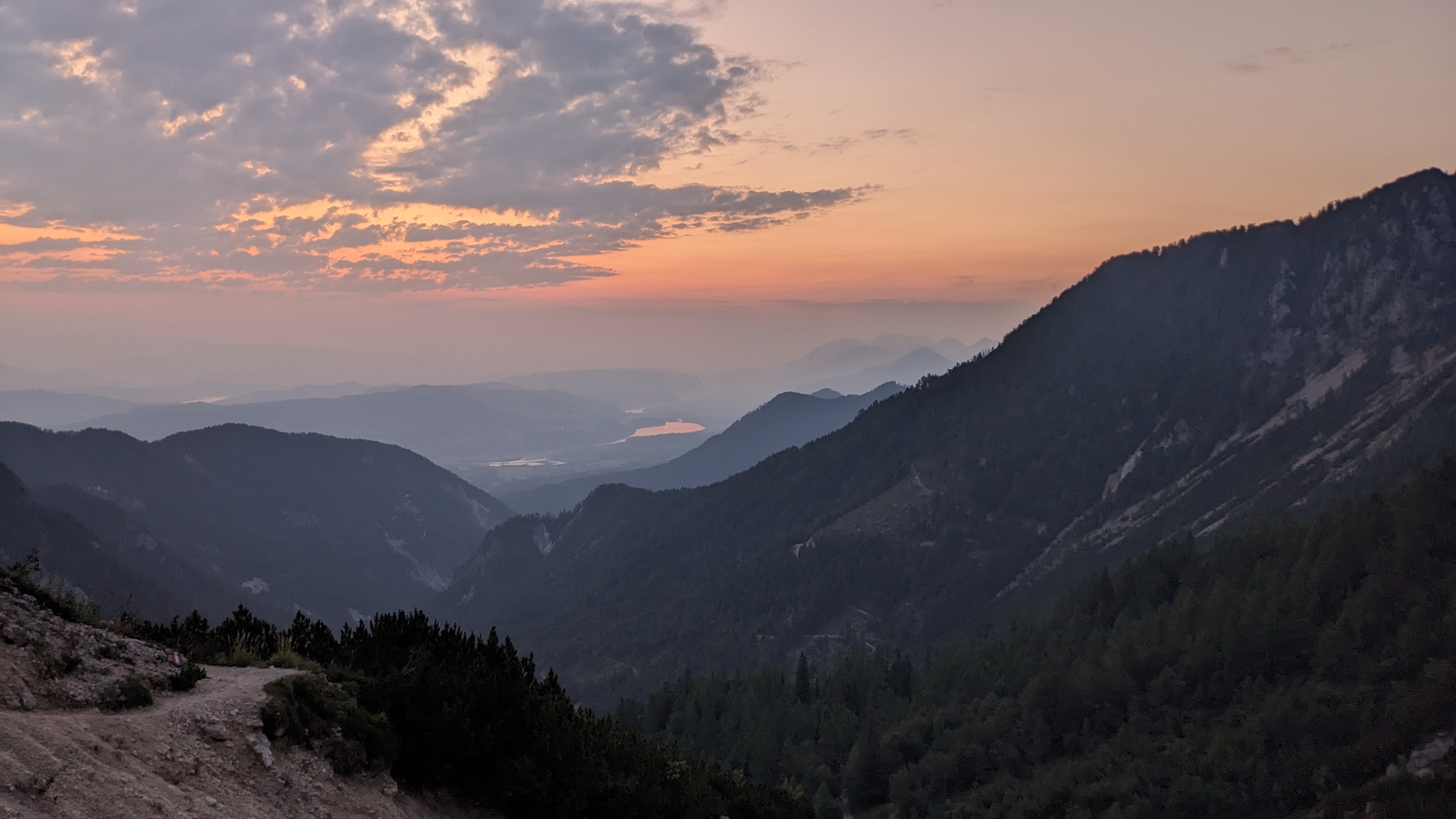 PXL_20250811_033535570